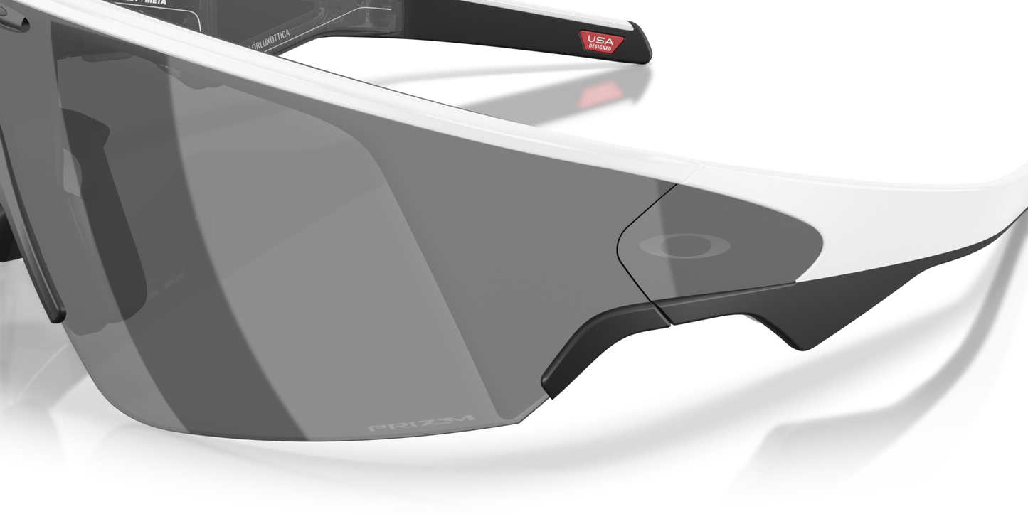 Oakley Vanguard Meta AI Glasses