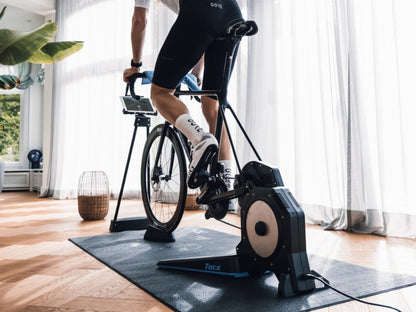 Tacx FLUX 2 Smart Trainer